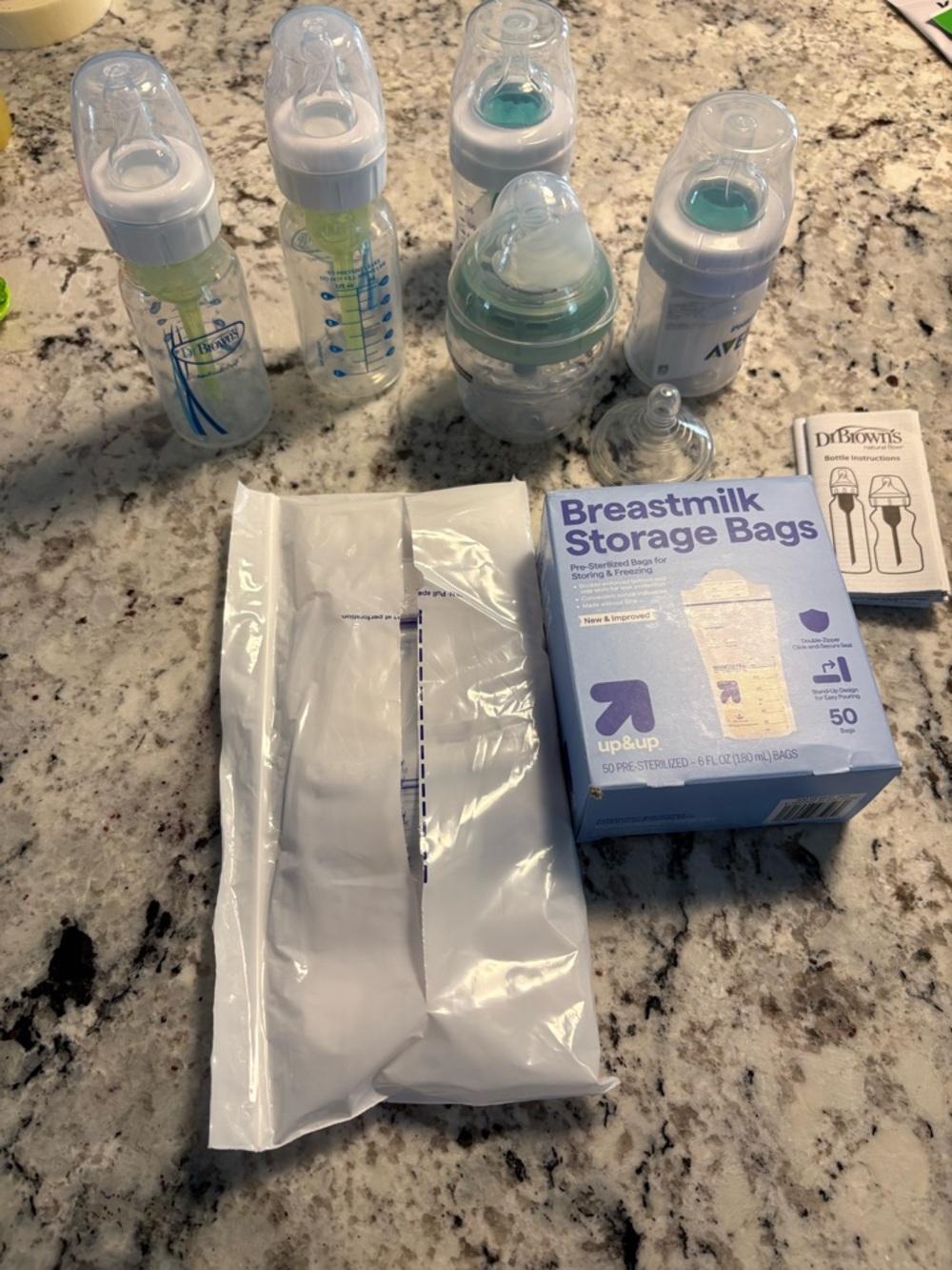 Assorted Baby Bottles & Breastmilk Storage Bags - White/Teal Accents